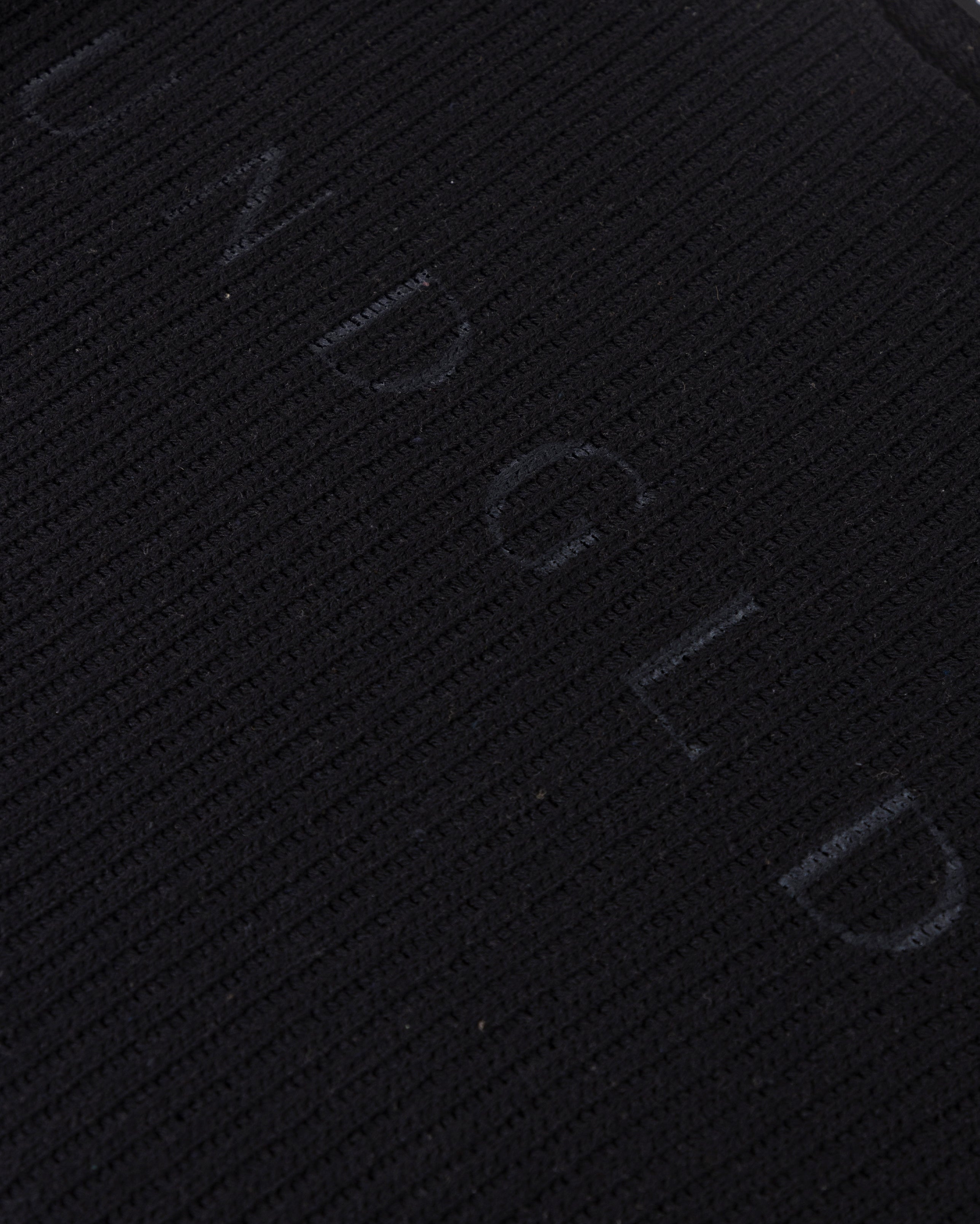 Basics UNDGLD Destroyed Knit Sweater Black