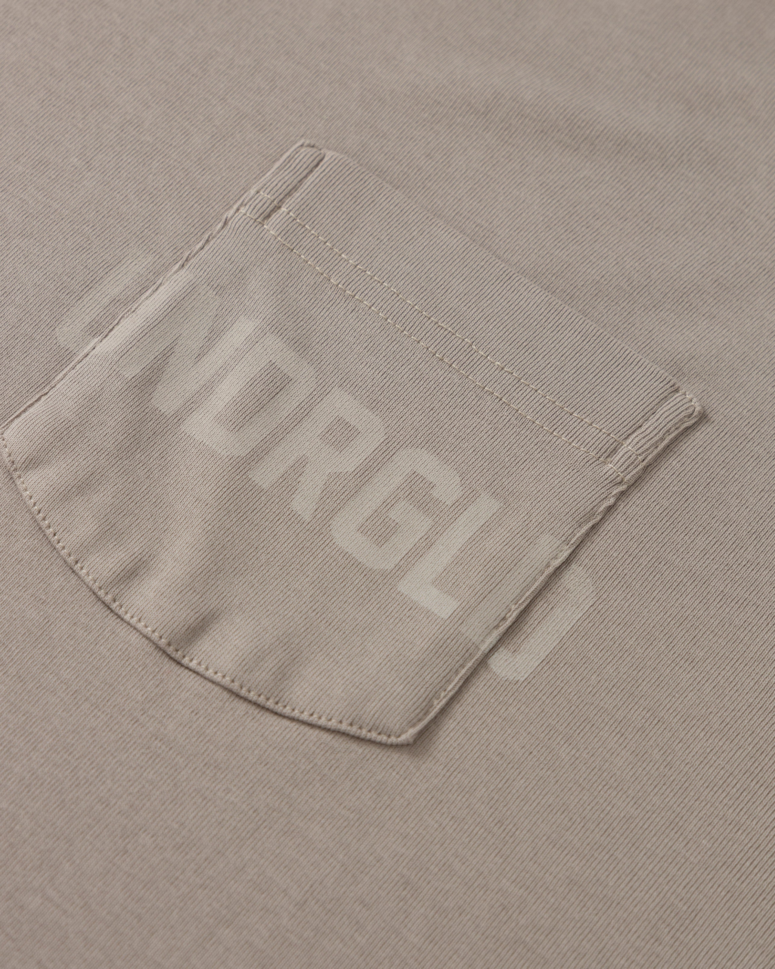 Basics UNDRGLD Boxy Fit Pocket Tshrit Cream