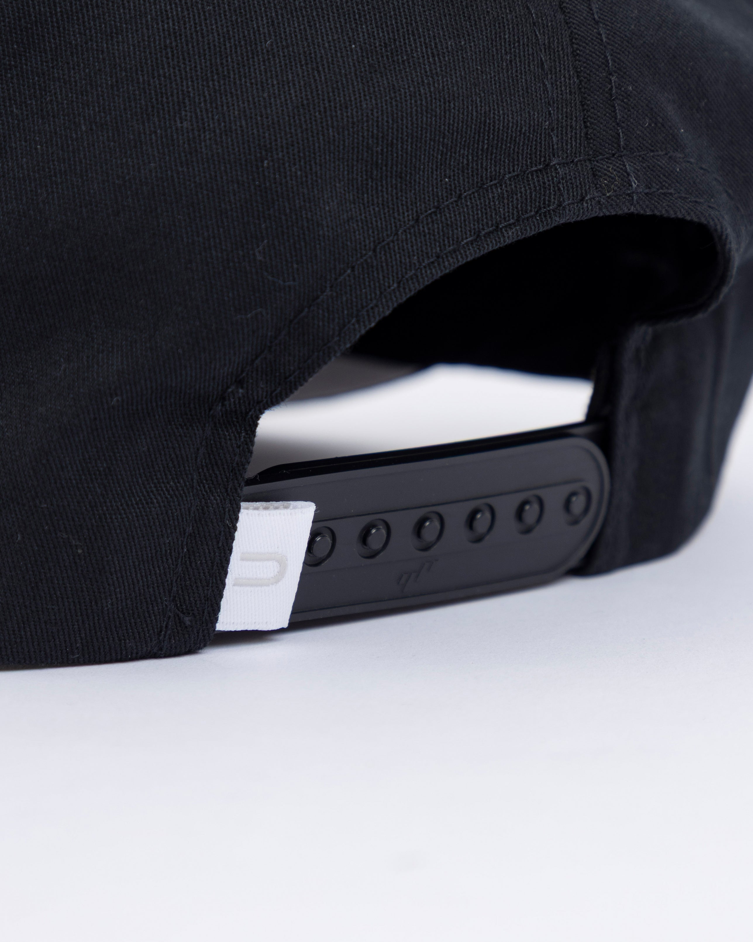 Basics UNDERGOLD Contour High Crown Cap Black