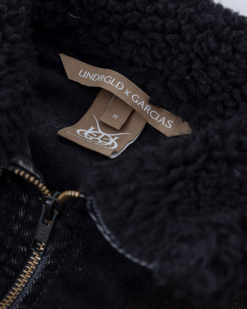 Santa Union Bomber Velvet Jacket Black
