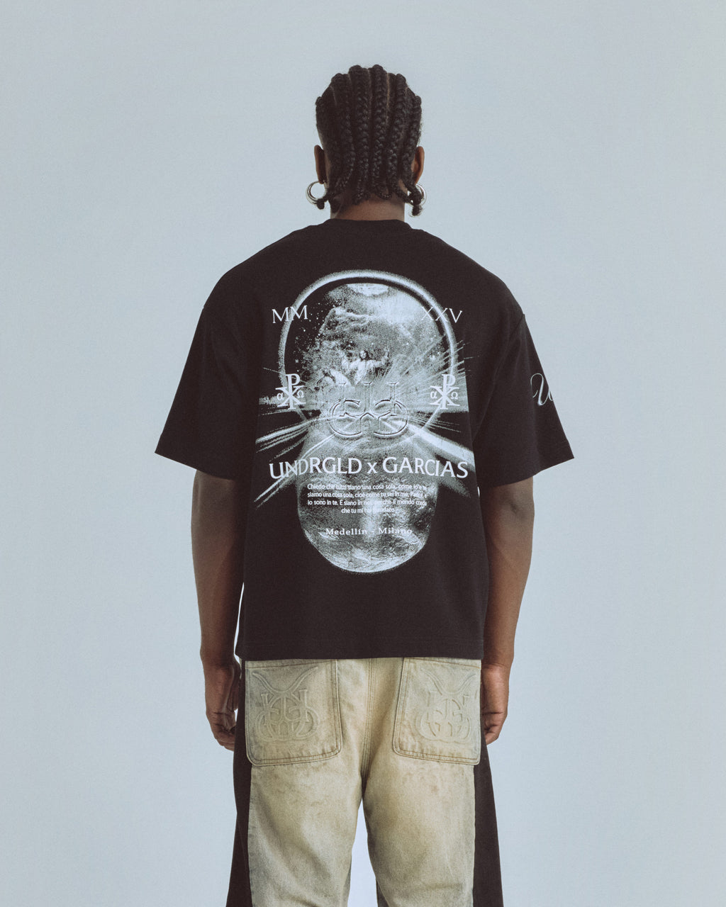Santa Unión Nuevo Cielo Boxy Fit Tshirt Black