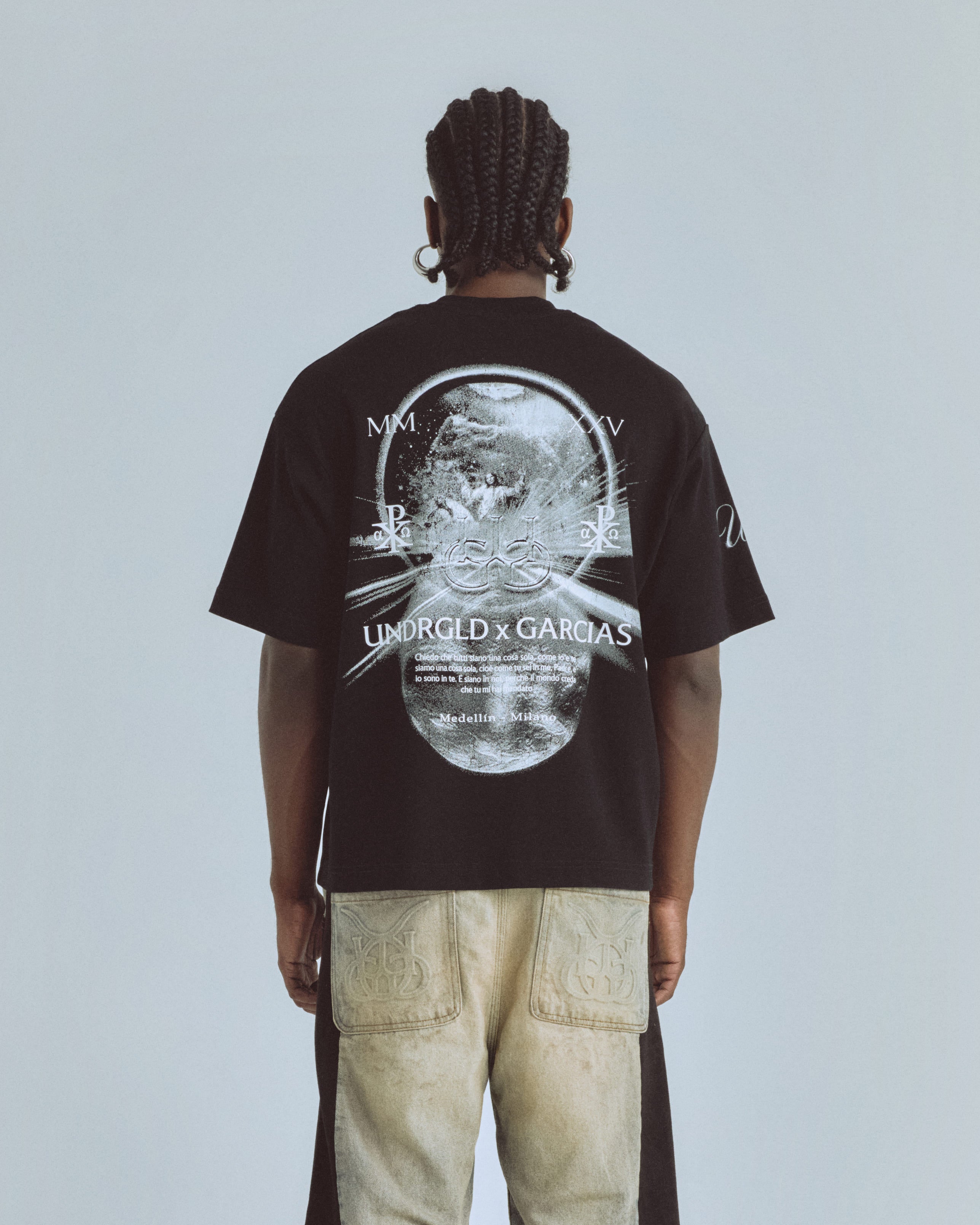 Santa Unión Nuevo Cielo Boxy Fit Tshirt Black