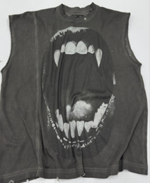 VEMPIRE SLEEVELESS SHIRT