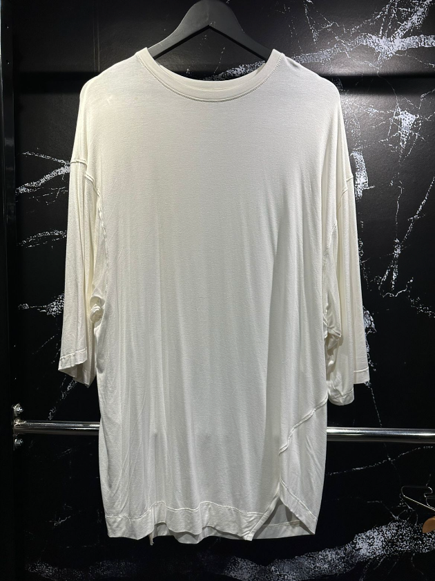 Asimetric Three-Quarter Sleeve T-Shirt White