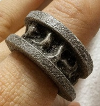 ANILLO BRUTALISTA 3