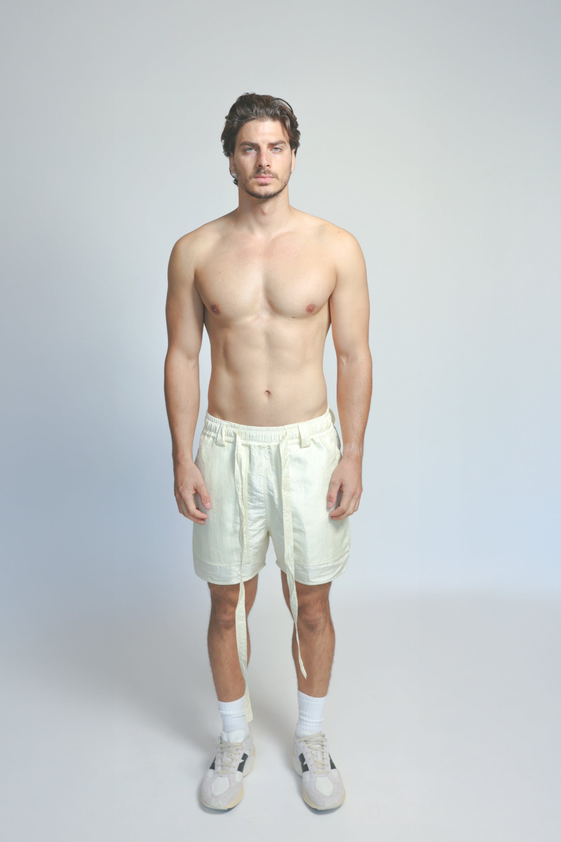 SHORT TAFETA NACAR