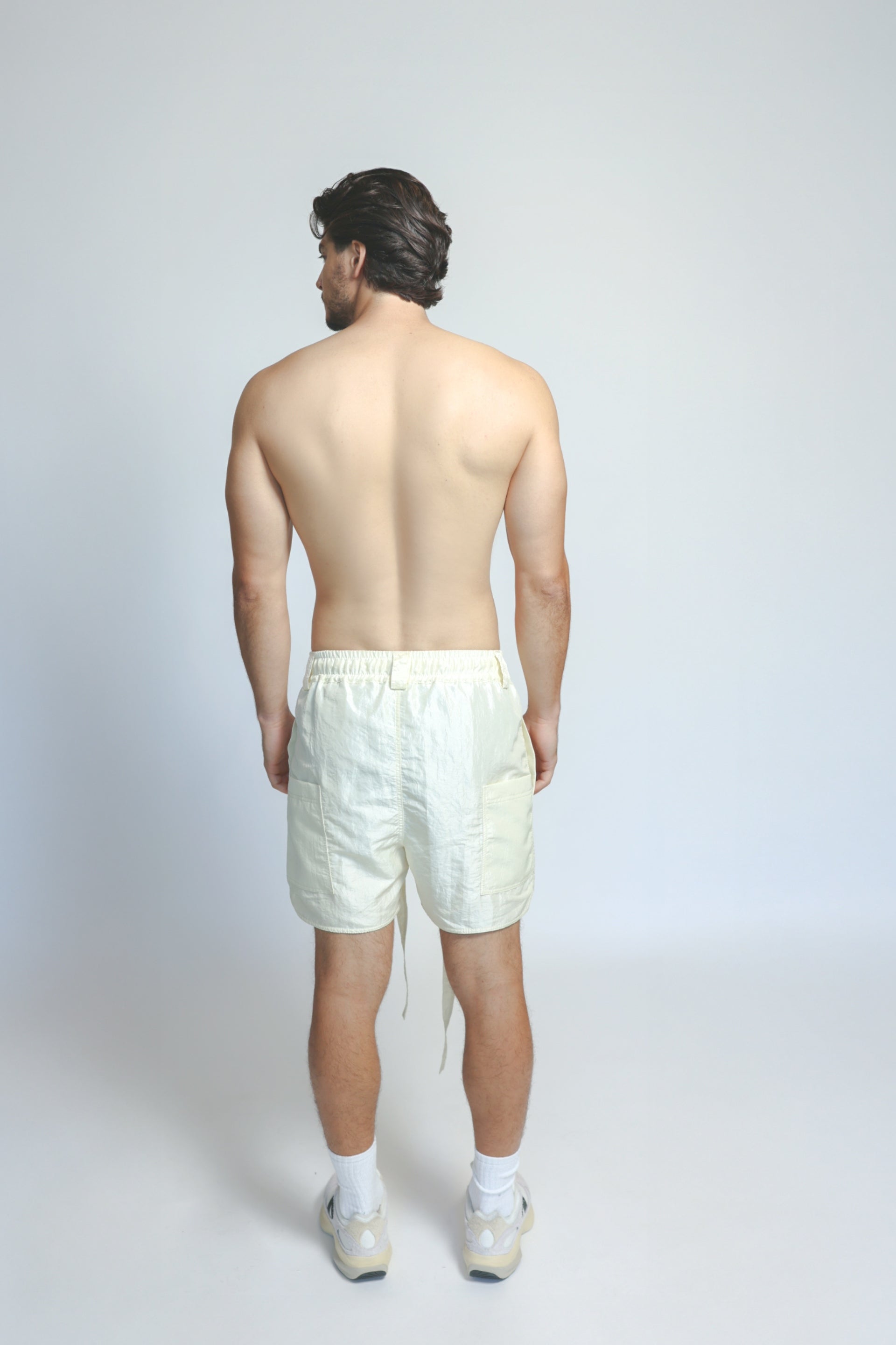 SHORT TAFETA NACAR