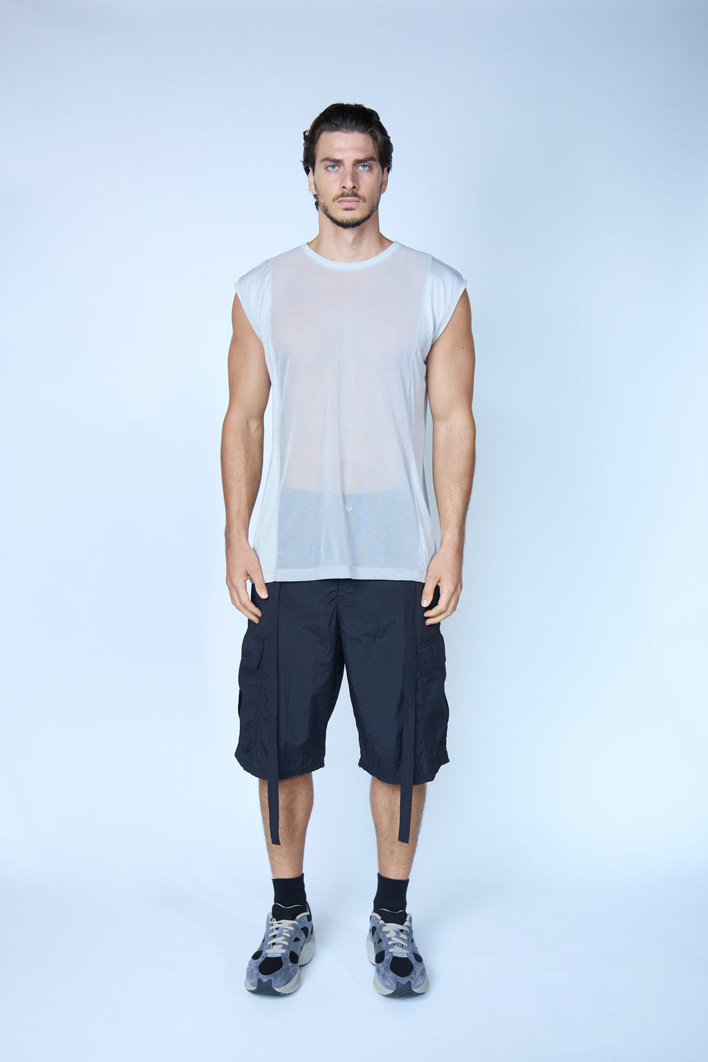 DAKOTA MALLA WHITE