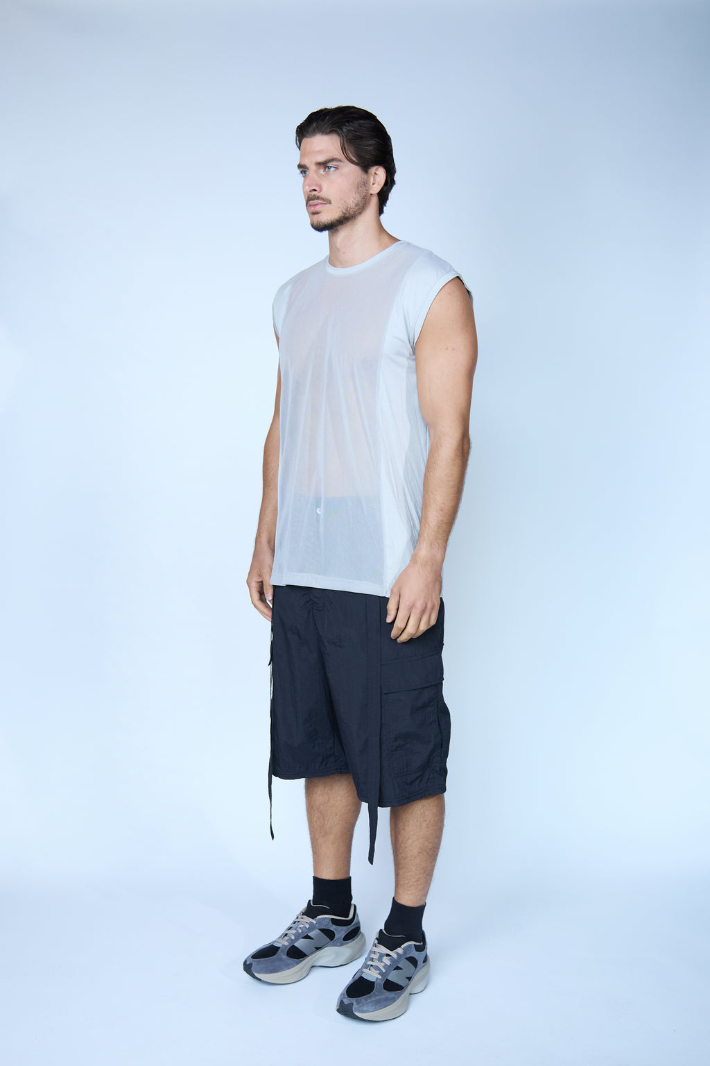 DAKOTA MALLA WHITE