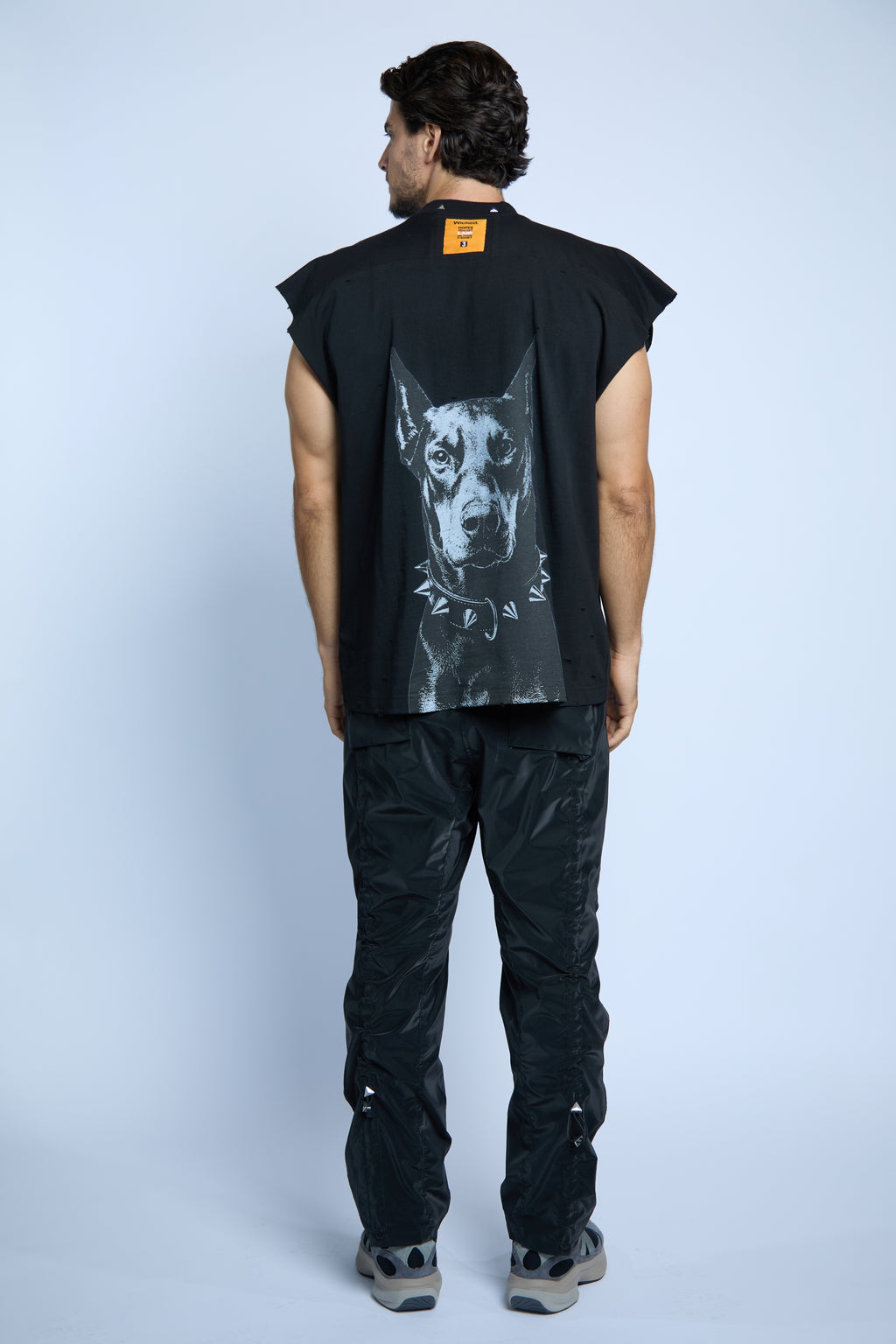 ALPHA SLEEVELESS SHIRT BLACK