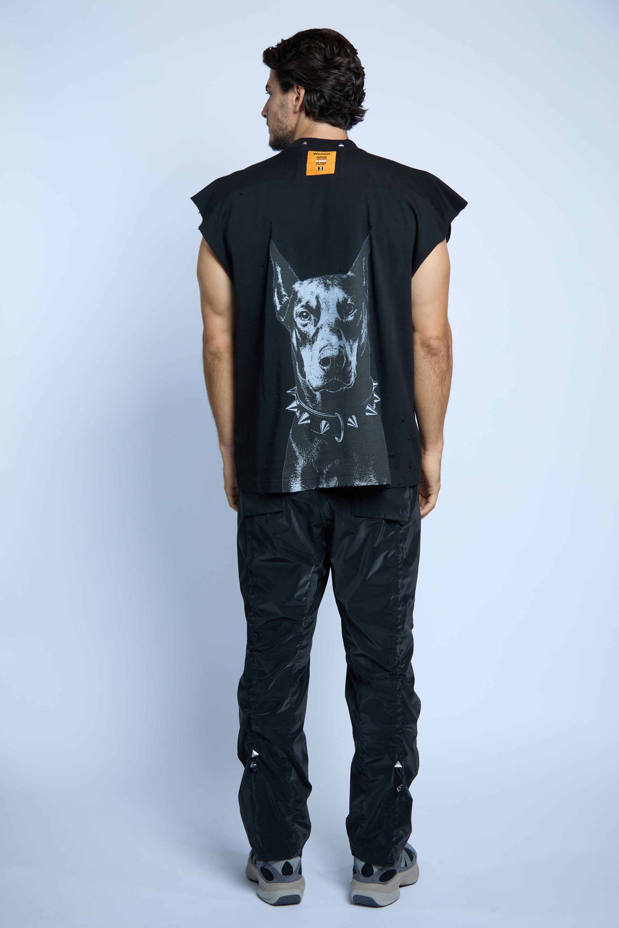 ALPHA SLEEVELESS SHIRT BLACK