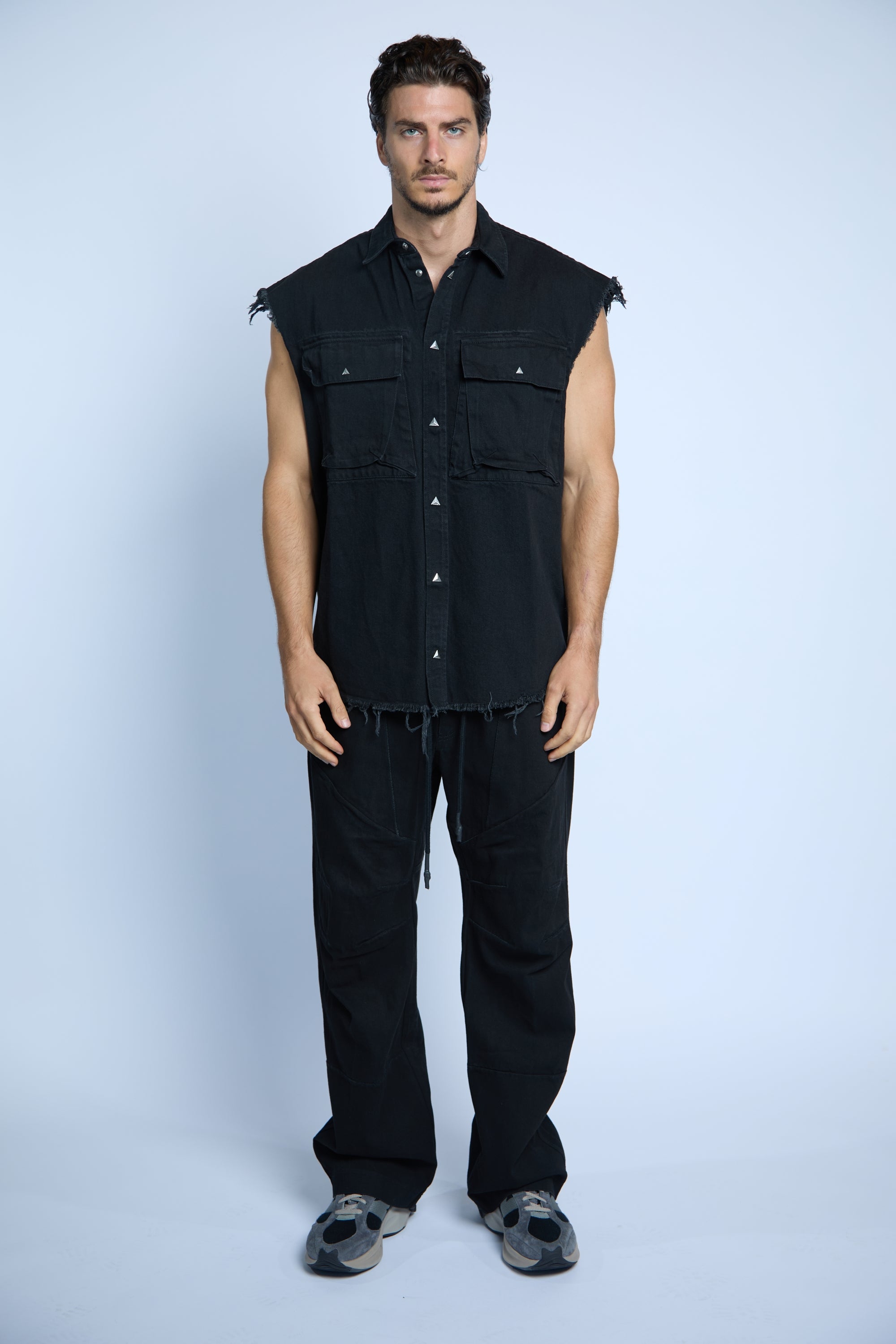 CHALECO VAQUERO NEGRO