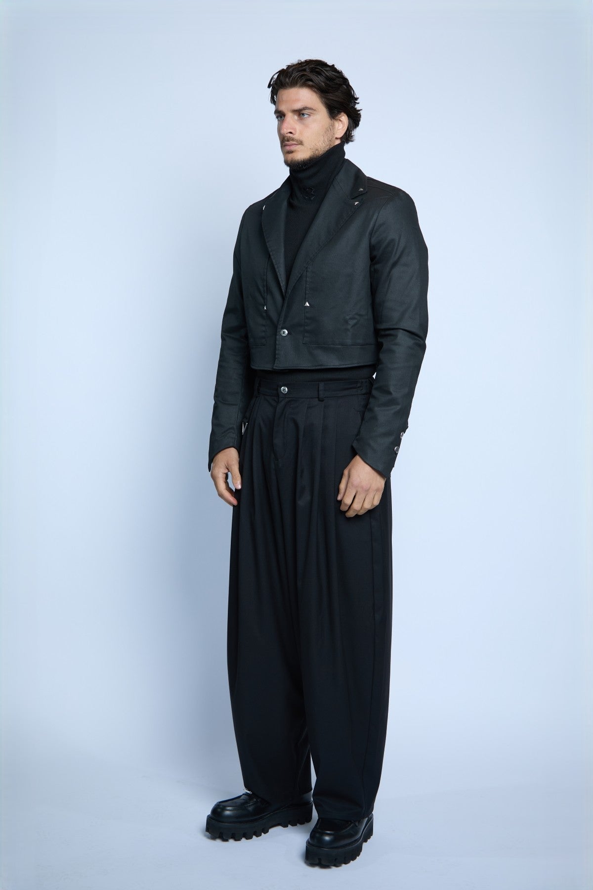 CROPPED BLAZER SHORT COATED BLACK