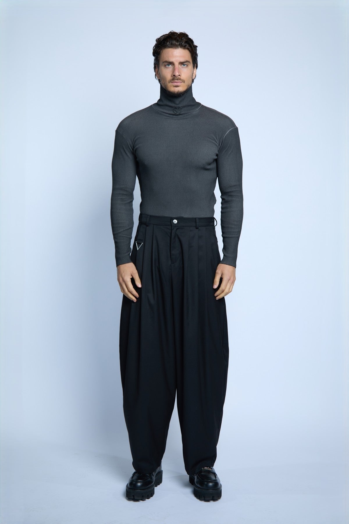 TURTLE NECK DYED GRAY