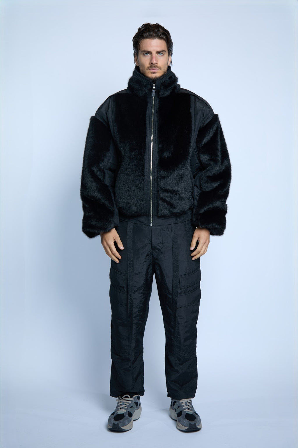 CABELLO NEGRO BOMBER