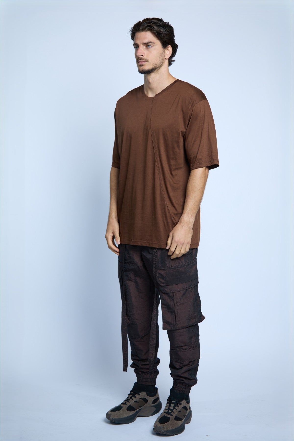 ASIMETRIC THREE QUARTER SLEEVE TSHIRT BROWN