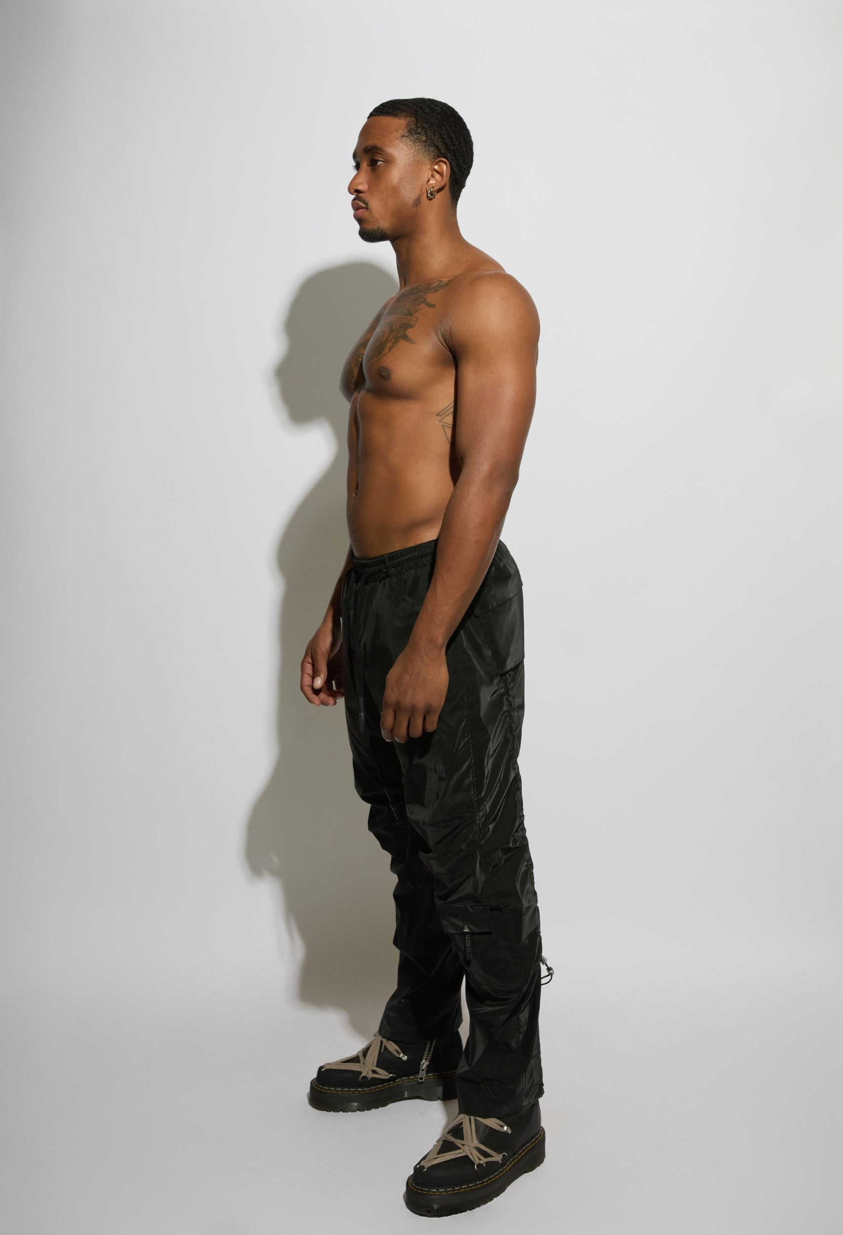ATTIRE PANTS