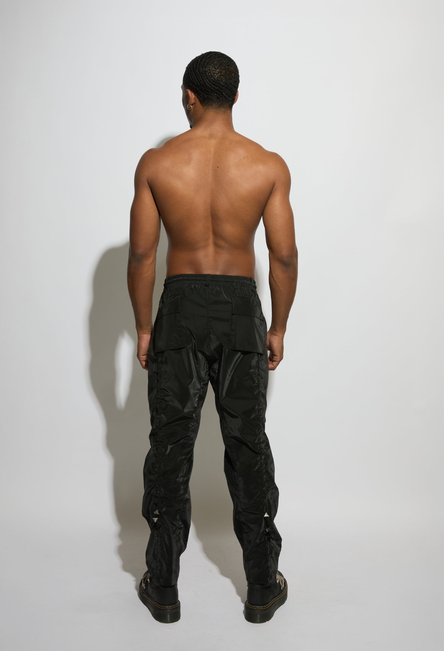 ATTIRE PANTS