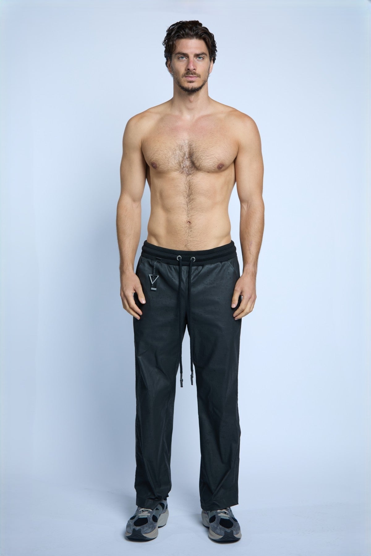 COATED RELAXED PANTS