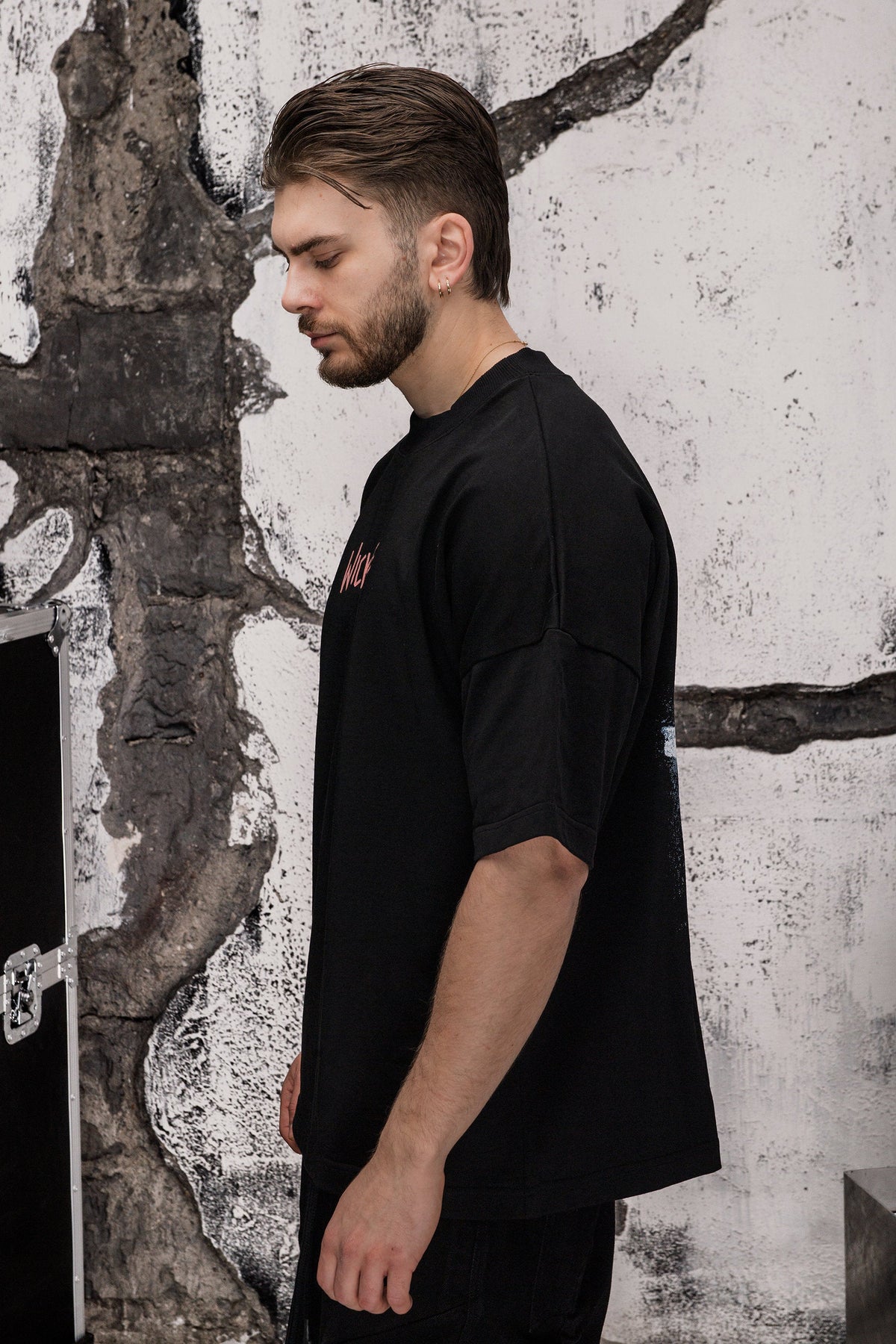 DIVINE T-SHIRT BLACK