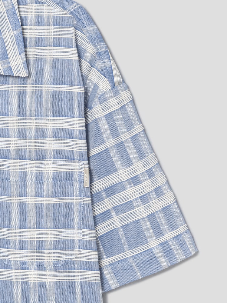 CAMISA DE MANGA CORTA DE CUELLO ABIERTO DE CUADROS SLUBBE AZUL