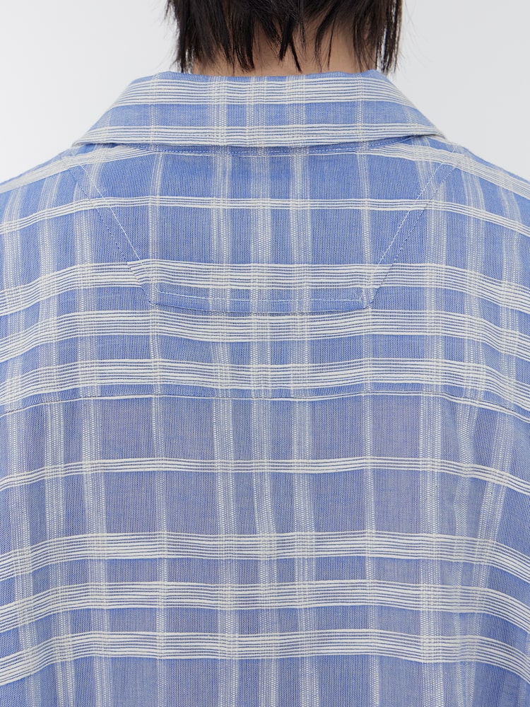 CAMISA DE MANGA CORTA DE CUELLO ABIERTO DE CUADROS SLUBBE AZUL