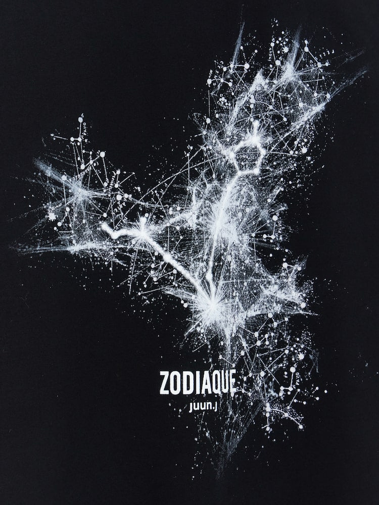 MAX ZODIAC SIGNO ESTRELLAS MANGA CORTA NEGRO