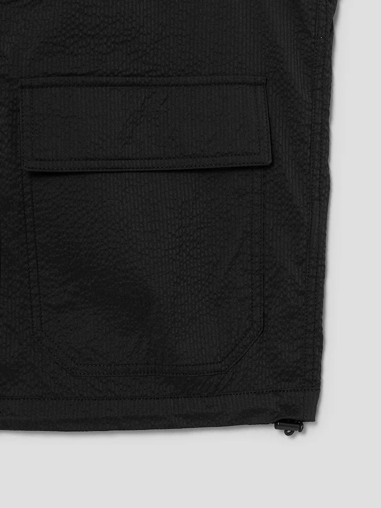 CHALECO DE SEERSUCKER RAYADO NEGRO