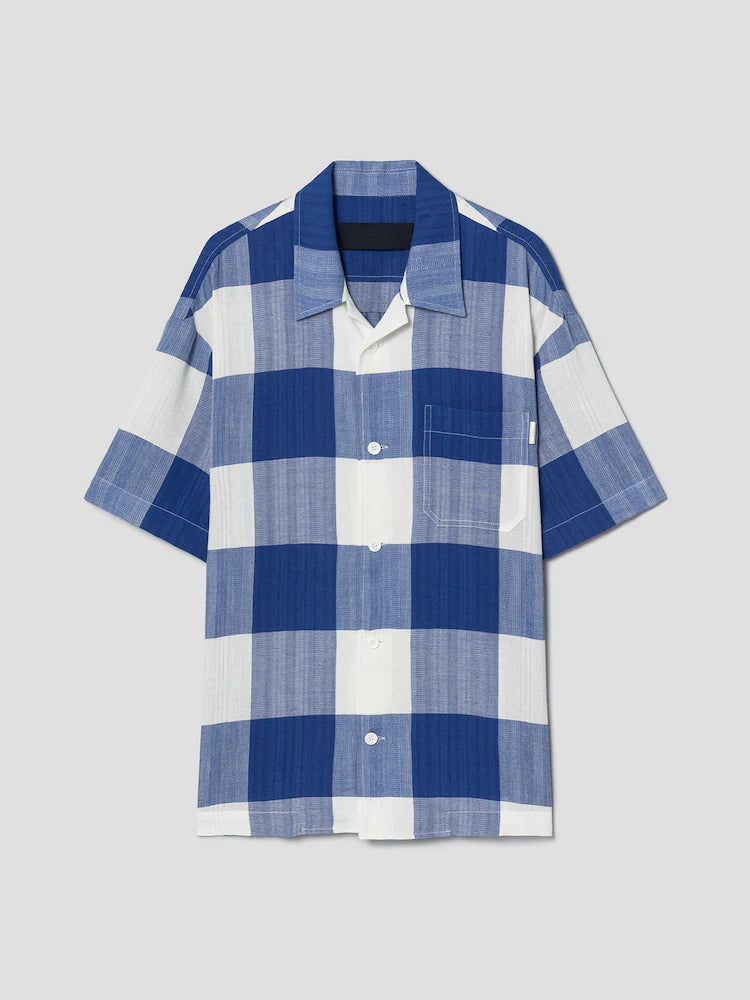 CAMISA DE MANGA CORTA CON CUELLO ABIERTO A CUADROS GRANDES AZULES