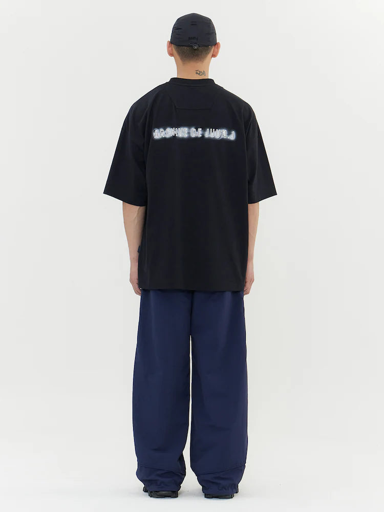 ARCHIVO ESENCIAL DE JUUN.J CAMISETA MANGA CORTA SEMIOVER FIT NEGRA