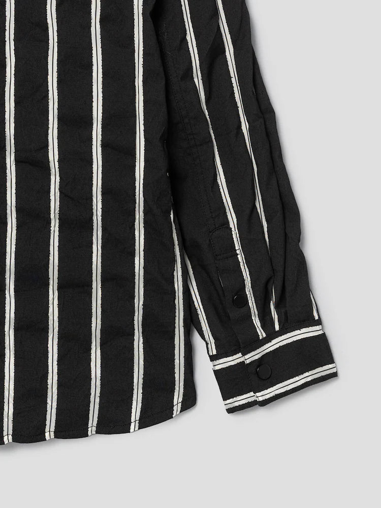 DAMAGE STRIPE MAX FIT SHIRT BLACK