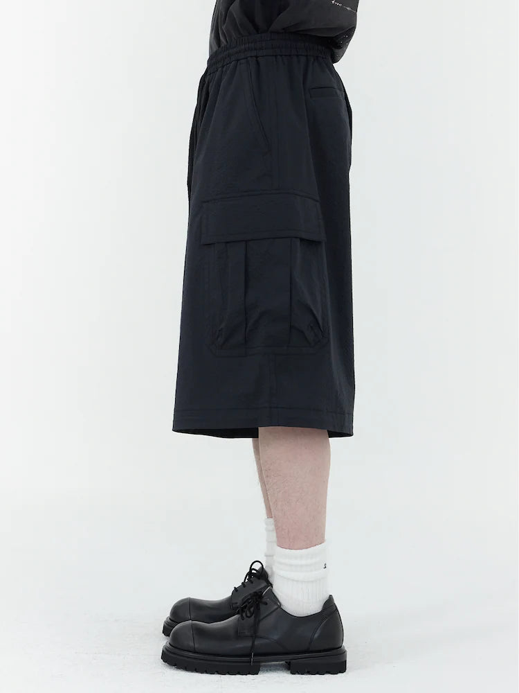 PANTALONES CORTOS CARGO DE SEERSUCKER DE RAYAS ANCHAS NEGRO