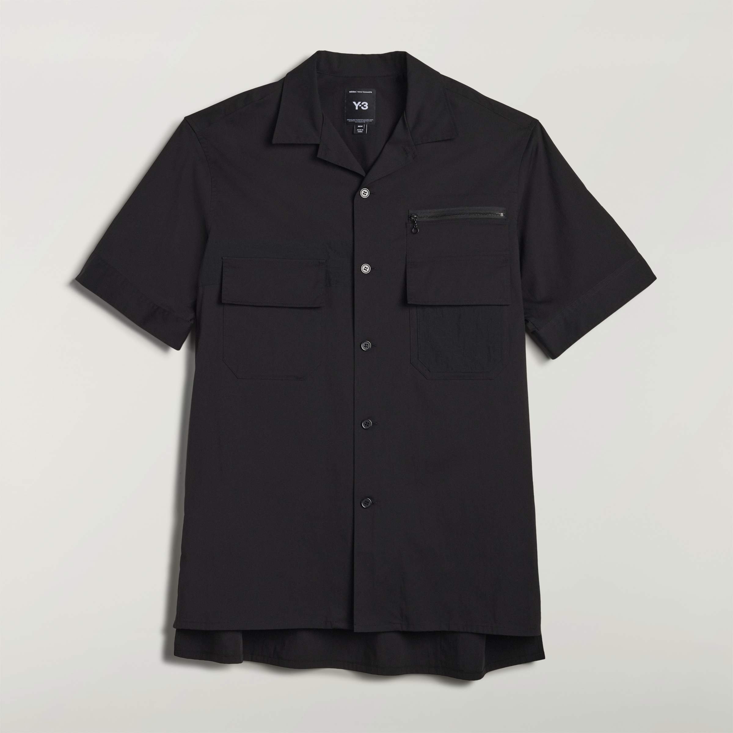 UT SHIRT SS BLACK