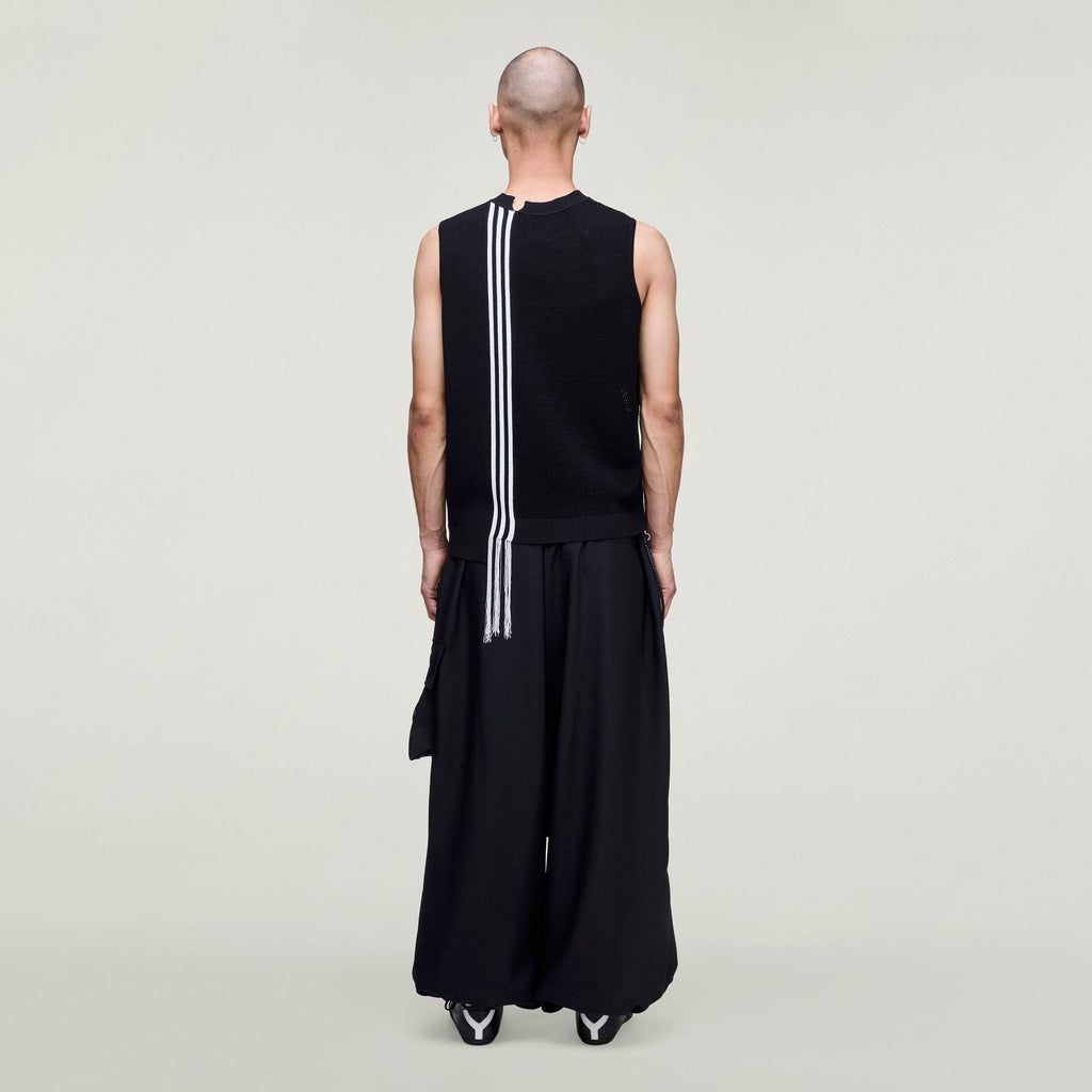 GFX KNIT VEST BLACK