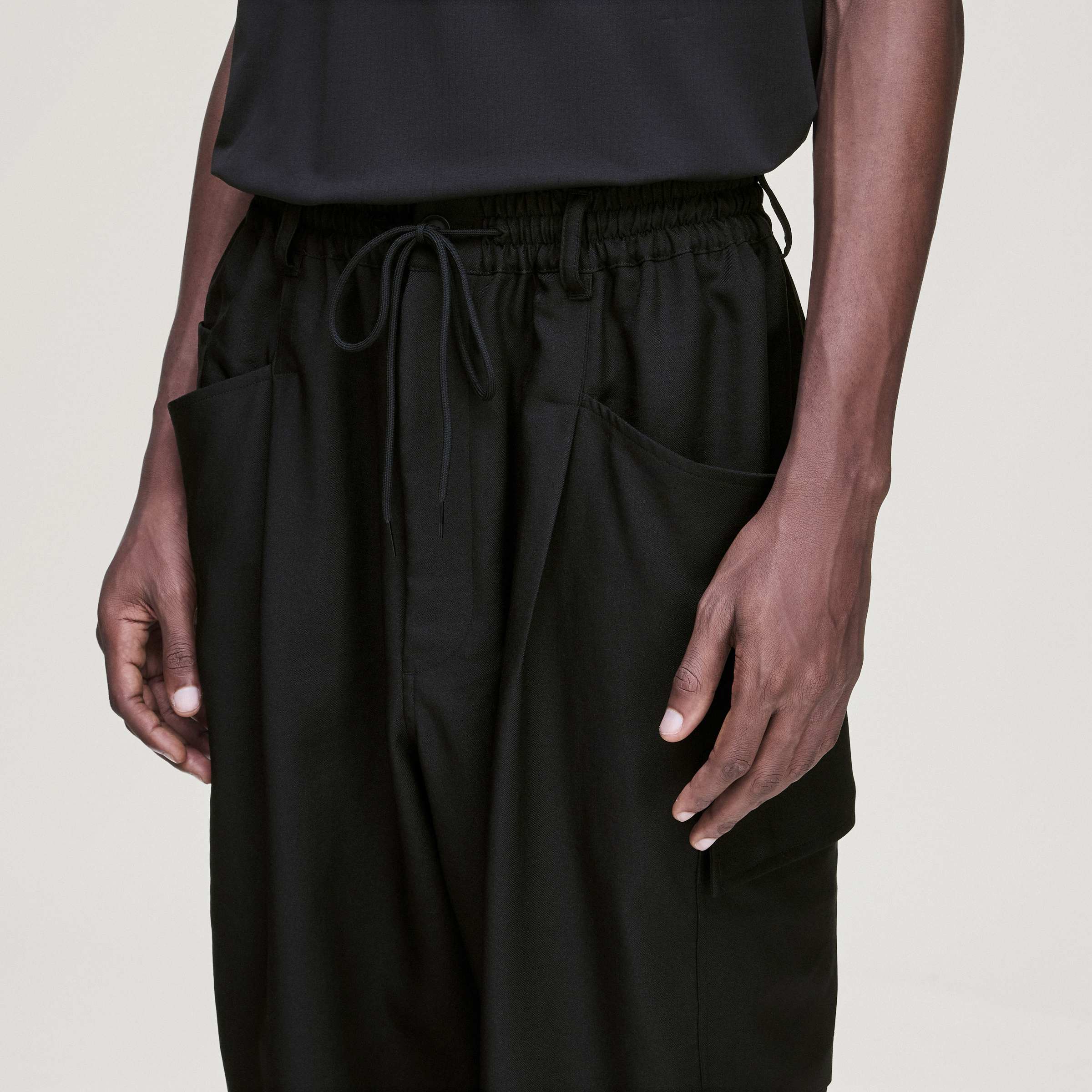 SU UT STR PANTS BLACK