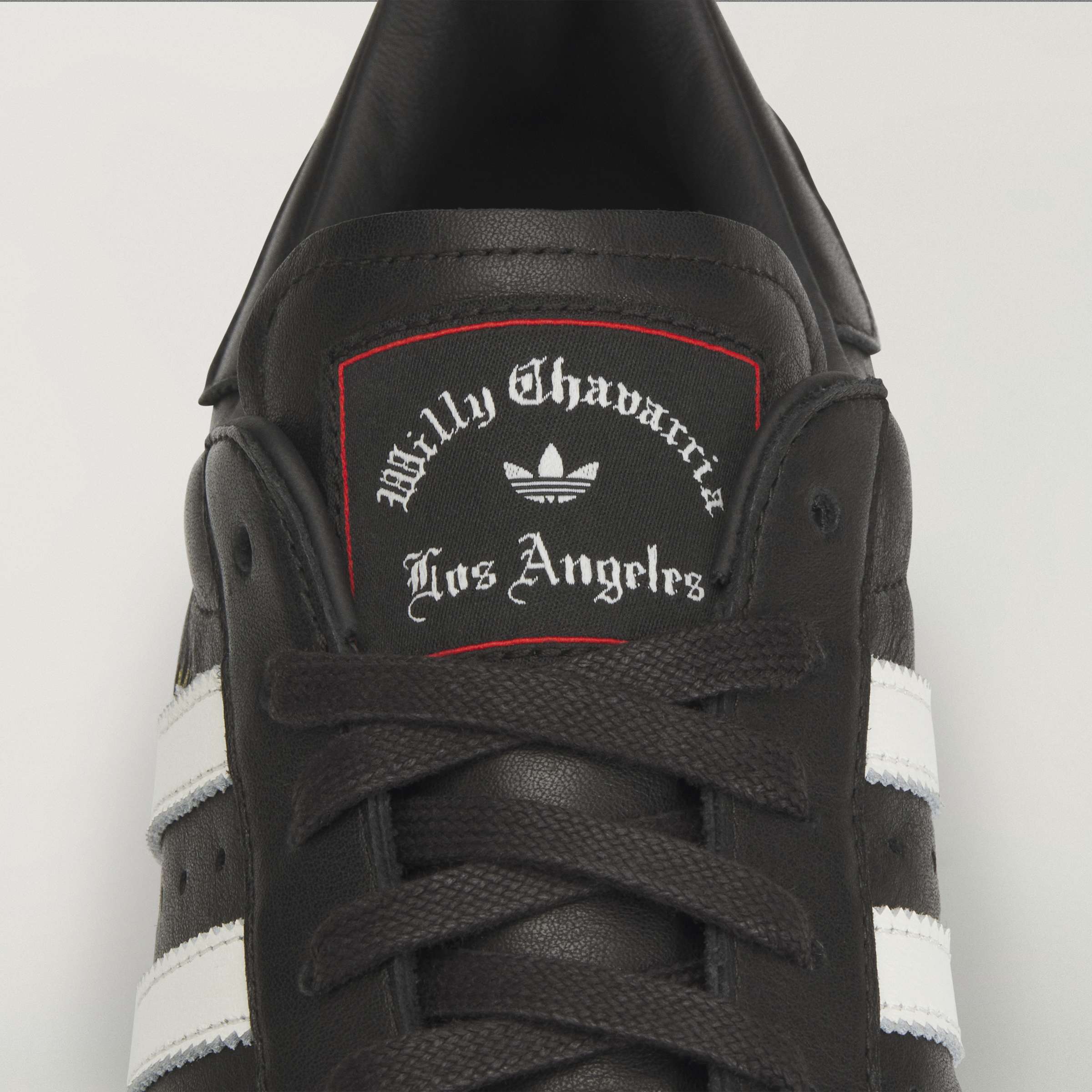 CHAVARRIA SUPERSTAR CBLACK/OWHITE/RED