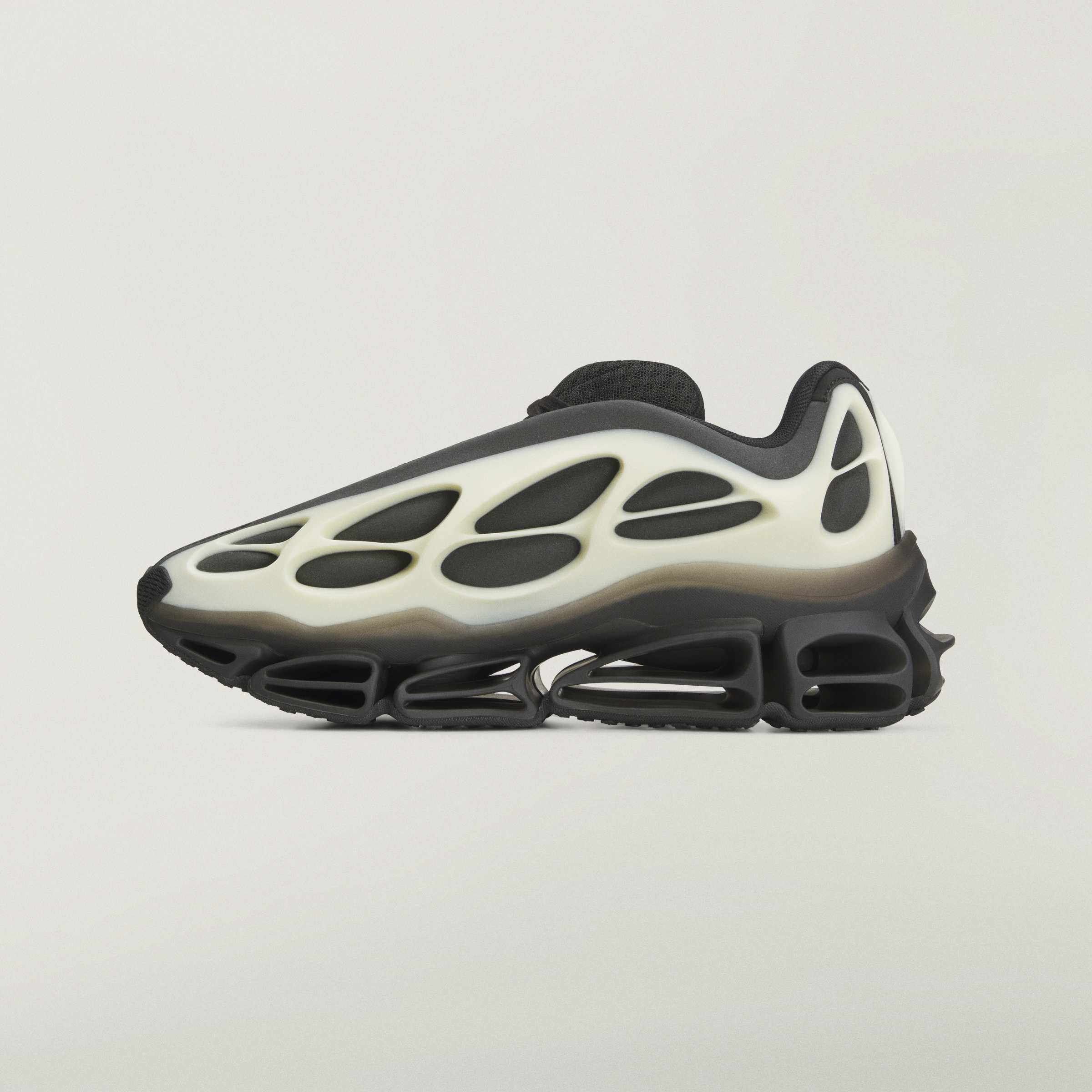 WILLY CHAVARRIA MEG CBLACK/CREWHT/CBLACK
