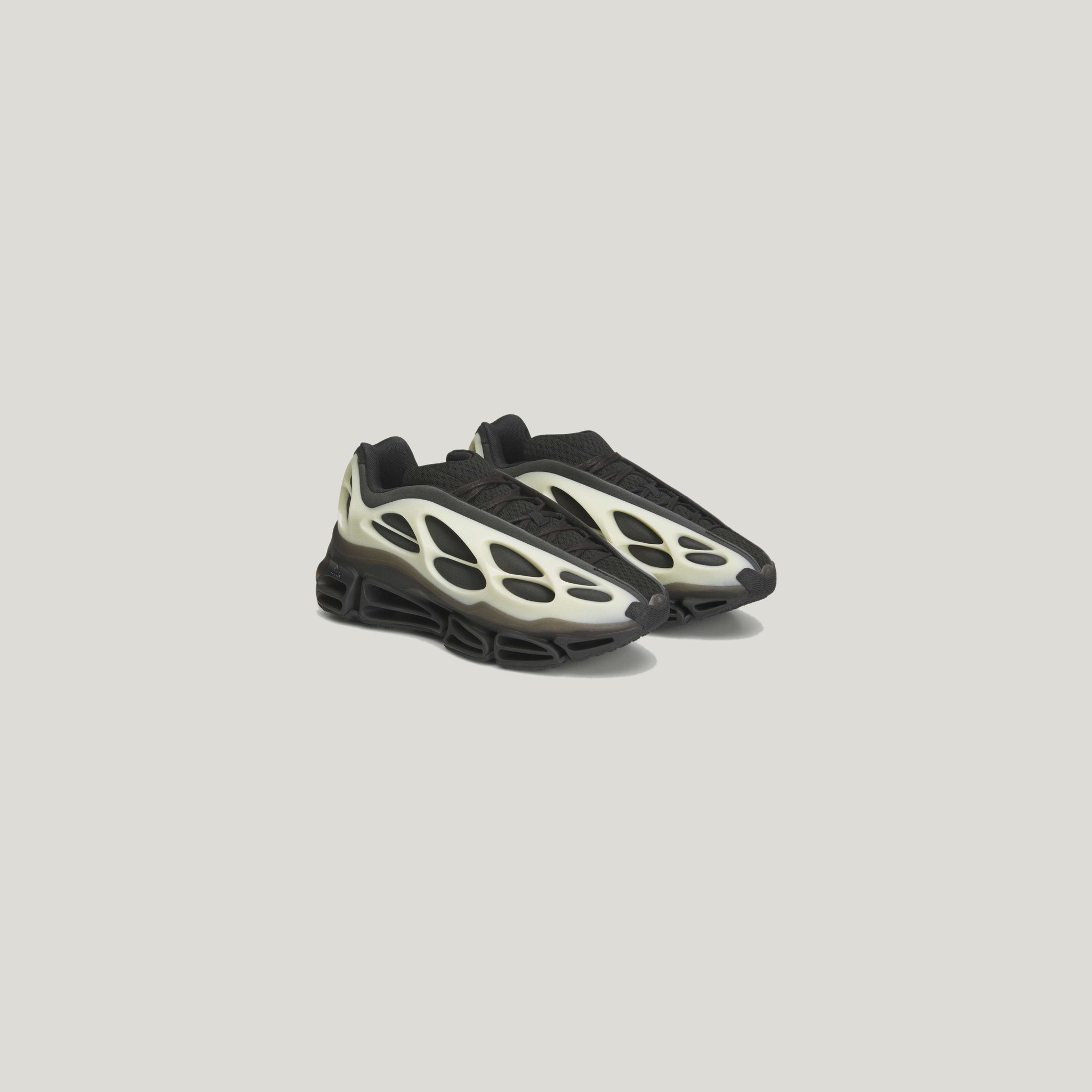 WILLY CHAVARRIA MEG CBLACK/CREWHT/CBLACK