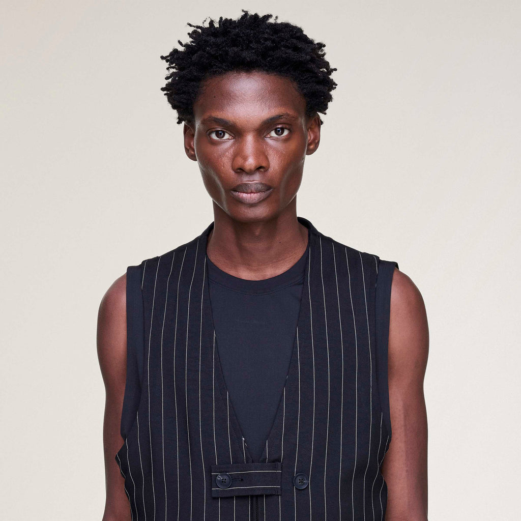 SUPS TAILRD VST BLACK KQ7290