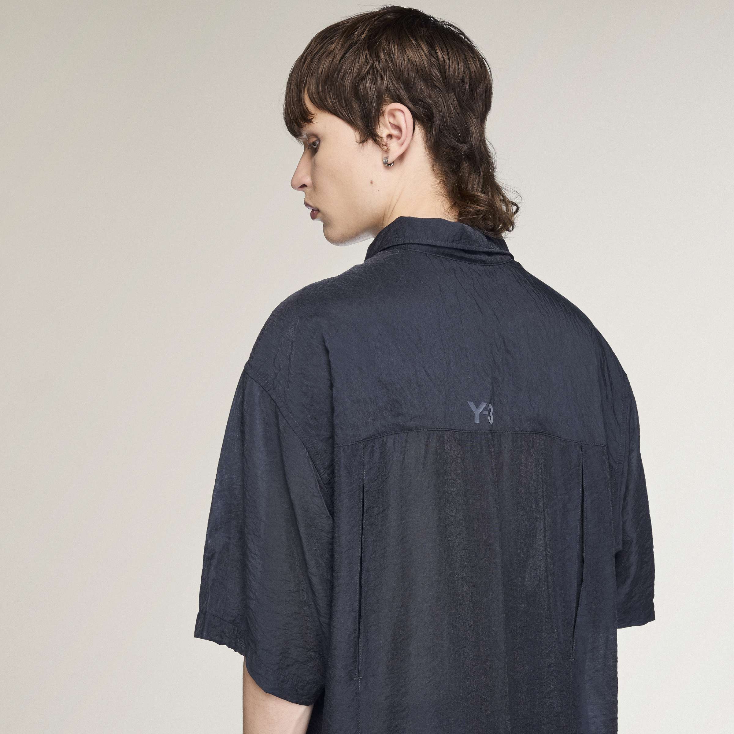 DDLONG SHIRT SS BLACK/NTGREY