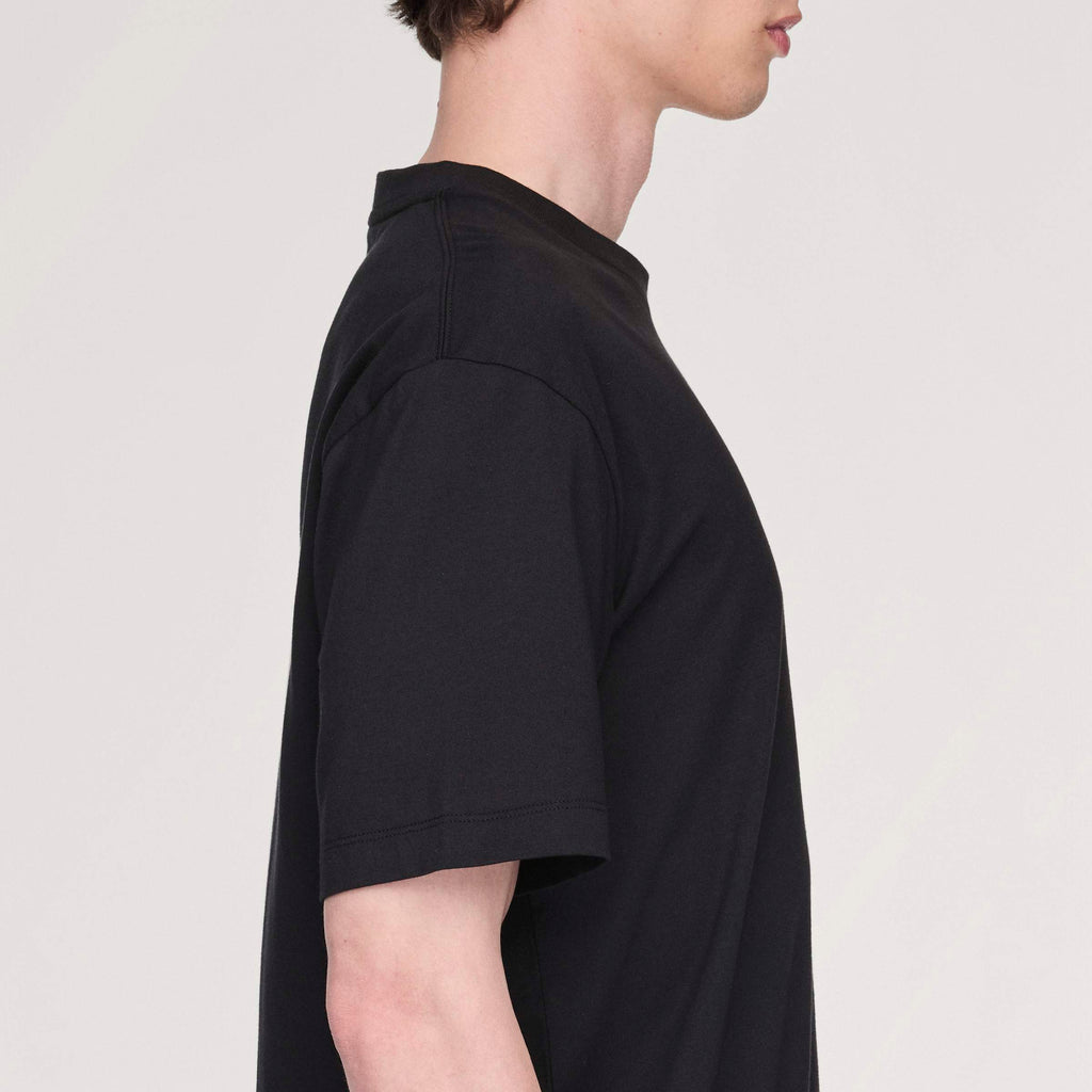 REG SS TEE BLACK