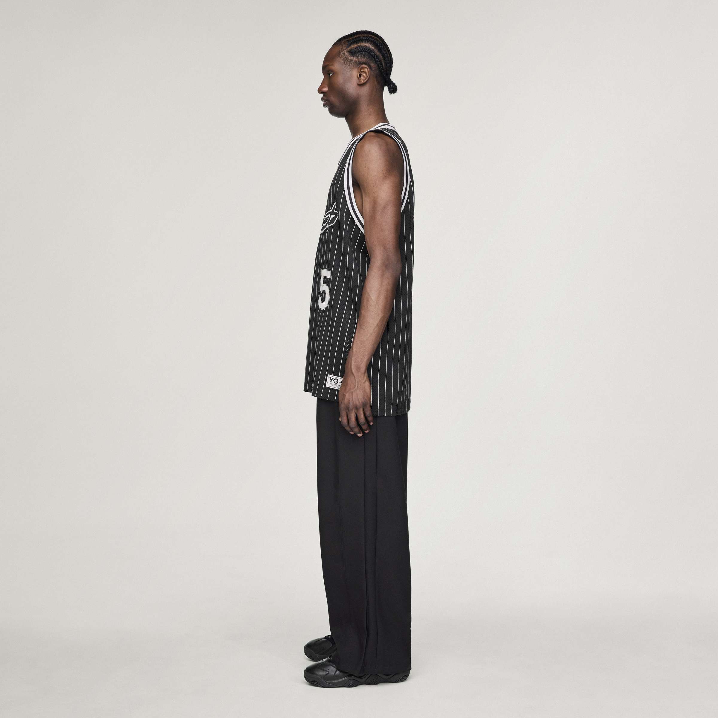 ELITE 5 BBALL J BLACK