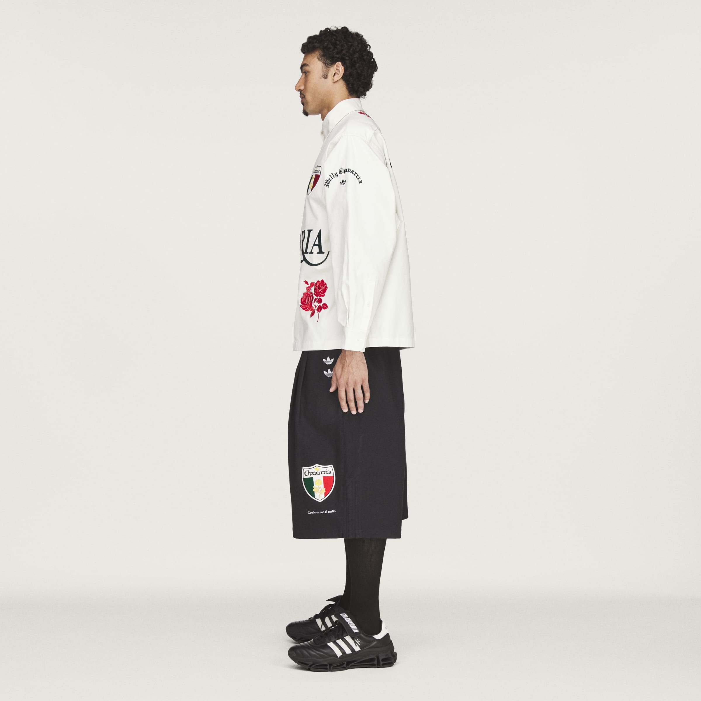 WC BUTTON UP OWHITE