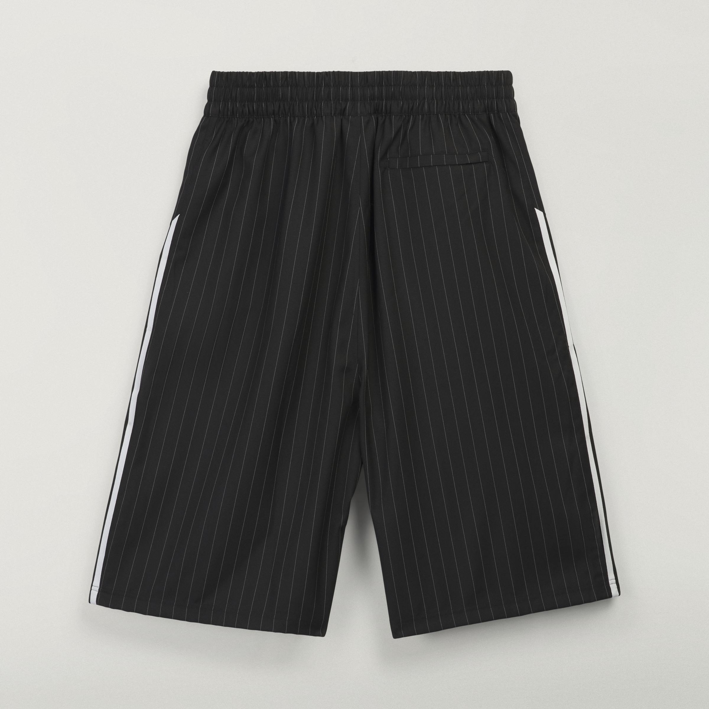 WC PINST SHORT BLACK