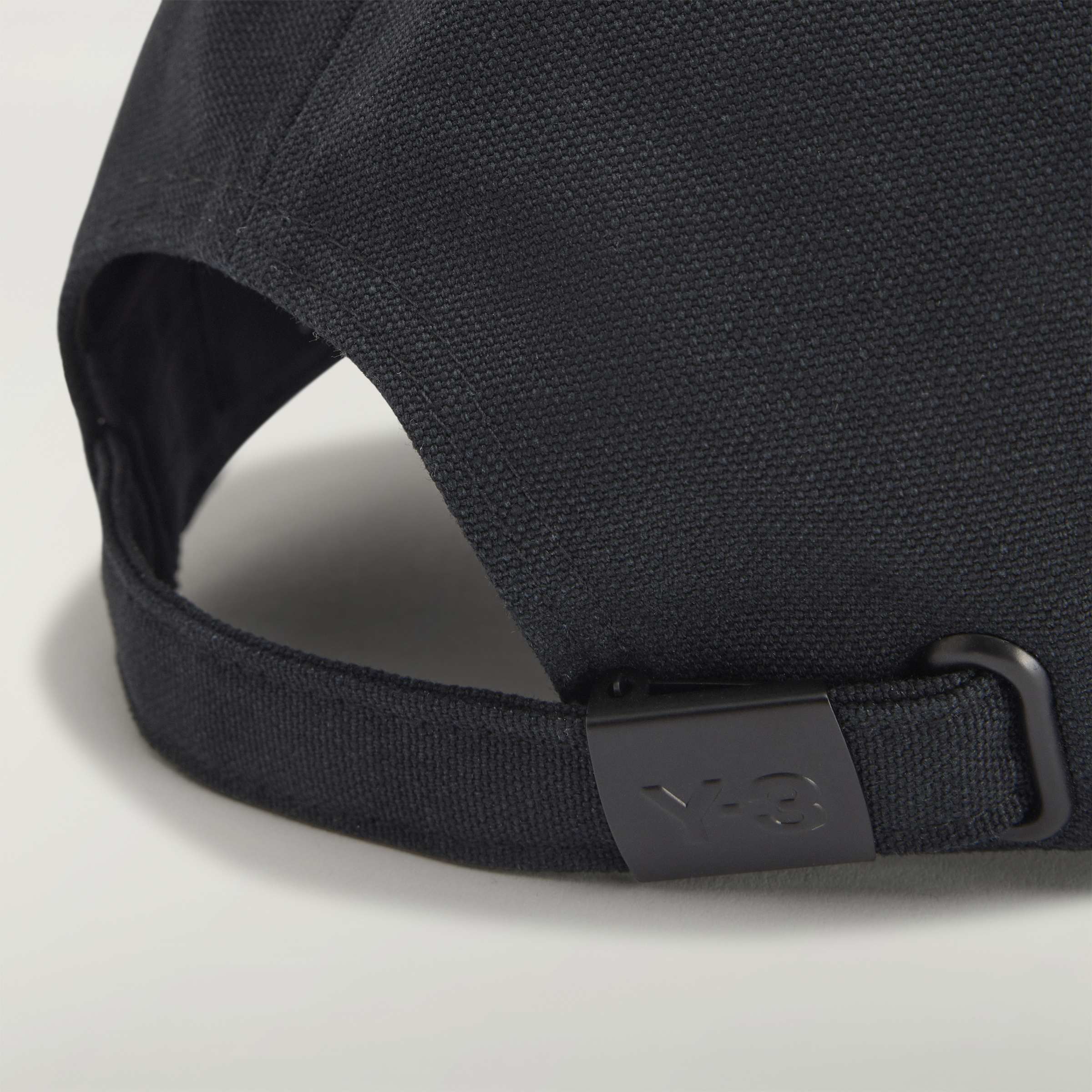 Y-3 LOGO CAP BLACK/WHITE