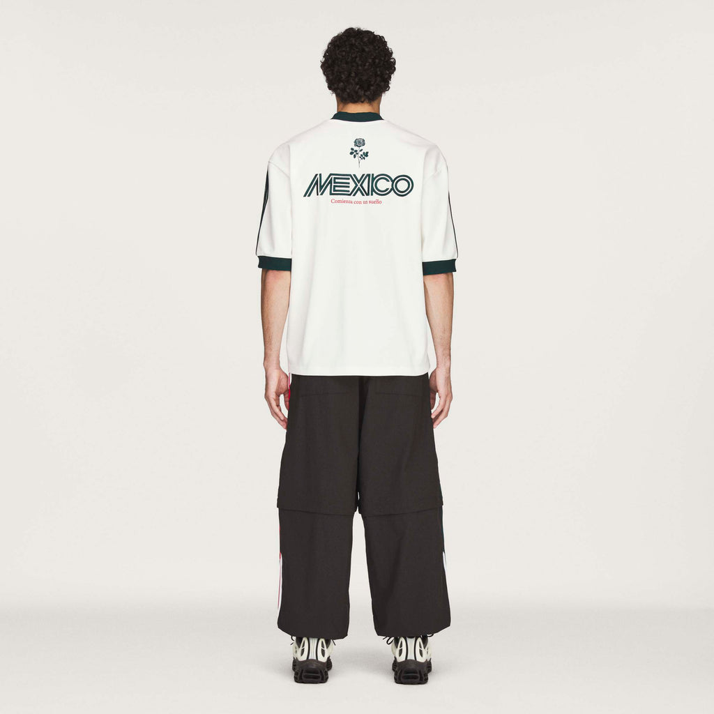 WC SOCCER TEE OWHITE