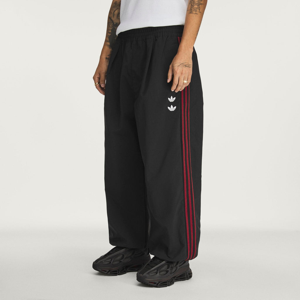 WC WOVEN TRACK PANT