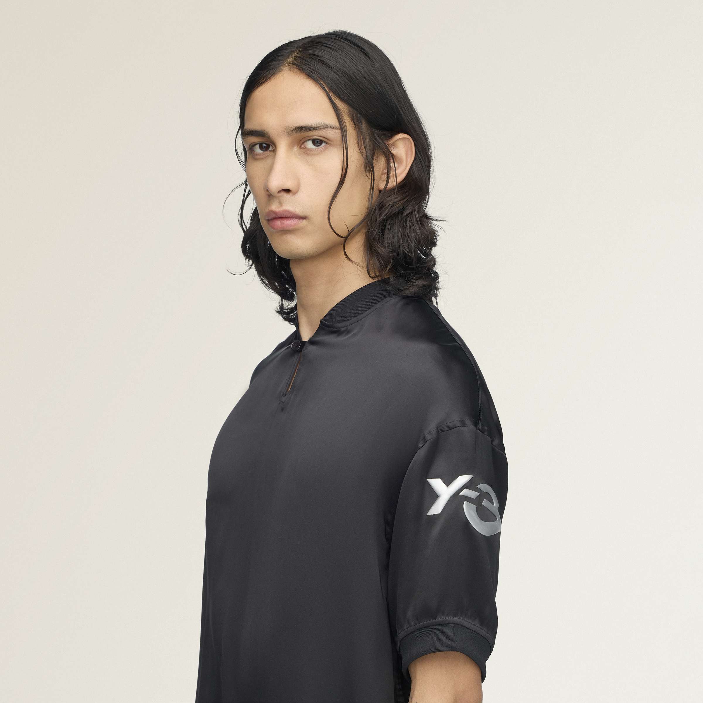 LIQLOGO SAT JRS BLACK