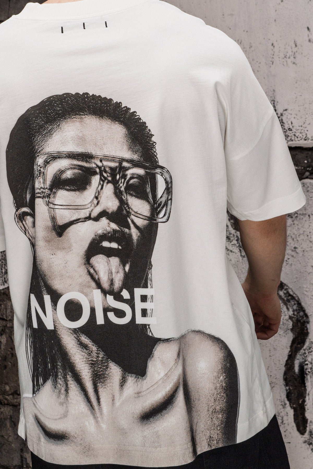 NOISE T-SHIRT WHITE