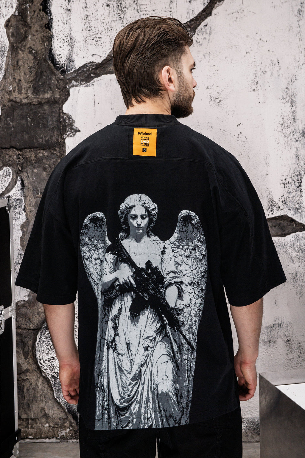 SERAPH T-SHIRT BLACK